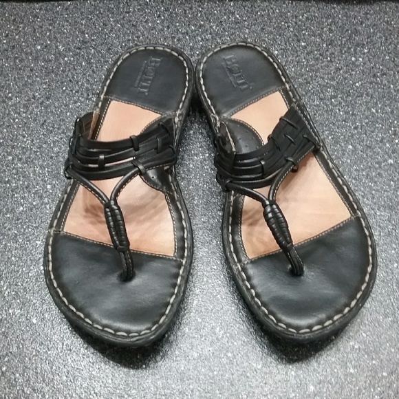 Born Shoes | Born Black Leather Flip Flops | Poshmark